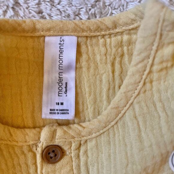 Modern Moments by Gerber Toddler Boy Casual Gauze Henley Tee size 18 months - Picture 3 of 4